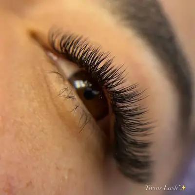 خدمات تخصصی مژه