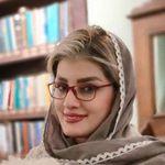 owner-of-مرکز تخصصی کاشت ناخن،رنگ و مش وفشیال-salon