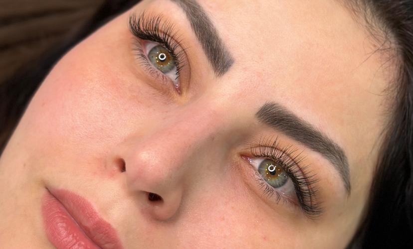 خدمات ابرو و مژه