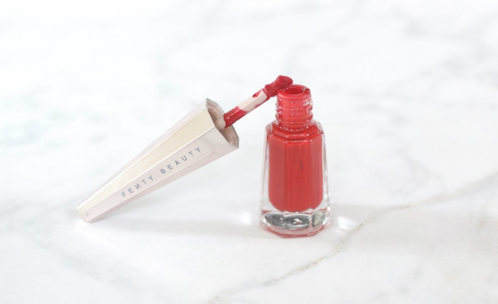 رژ لب فنتی بیوتی مدل Stunna Lip Paint